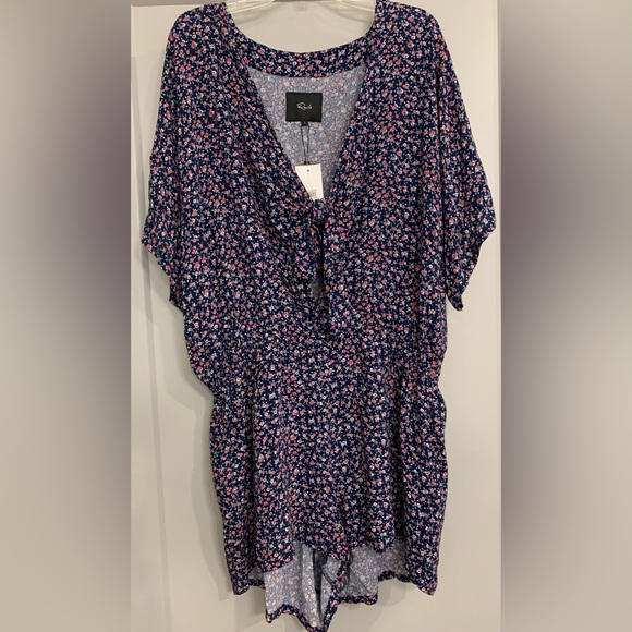 Rails Minka Tie Front V Neck Short Sleeve Mini Romper Blue/Pink Floral - Large - Picture 4 of 12